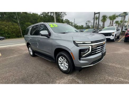 Used 2025 Chevrolet Tahoe LT AWD/4WD image 8