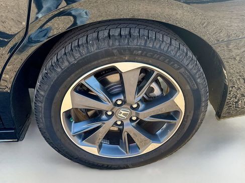 Used 2022 Honda Odyssey Elite image 34