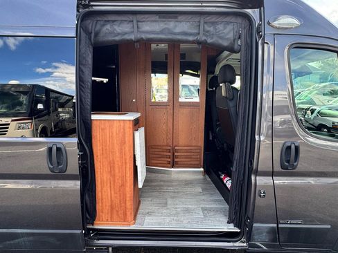 Used 2021 RAM ProMaster 3500 w/ RV Ready Prep Package FWD image 16