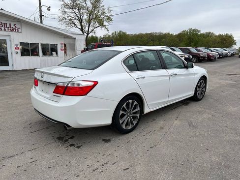 Used 2014 Honda Accord Sport image 5