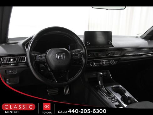 Used 2024 Honda Civic Sport image 6