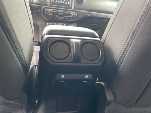 Used 2023 Jeep Wrangler Unlimited w/ Cold Weather Group AWD/4WD image 26