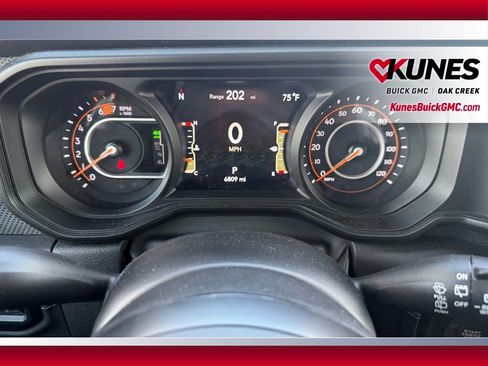 Used 2024 Jeep Wrangler Unlimited Rubicon 392 AWD/4WD image 21