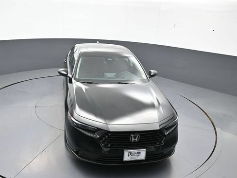 Certified 2023 Honda Accord EX image 35