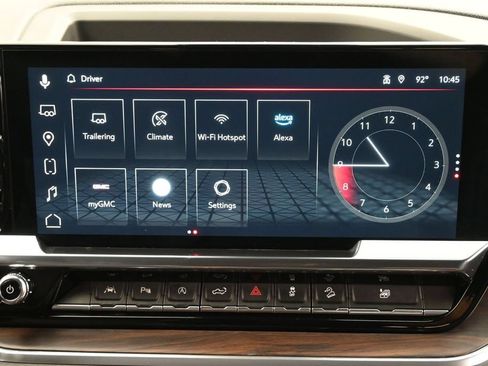 Used 2024 GMC Sierra 1500 SLT w/ SLT Premium Plus Package AWD/4WD image 13