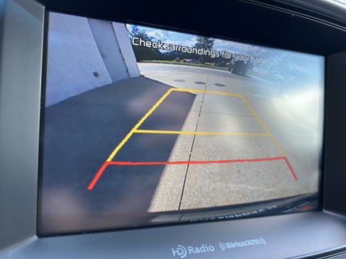 Used 2018 Kia Sorento FWD image 27