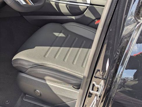 New 2026 Mercedes-Benz GLC 300 image 4