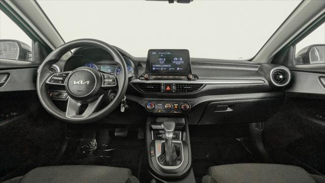 Used 2024 Kia Forte LXS FWD image 19