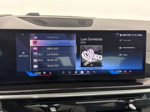 Certified 2024 BMW X6 xDrive40i w/ M Sport Professional Package image 25