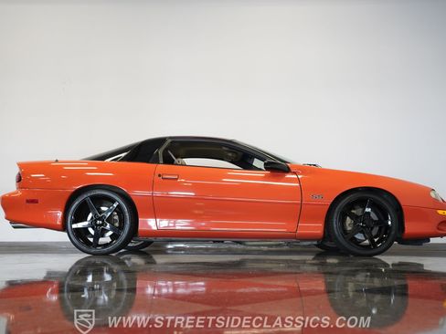Used 1999 Chevrolet Camaro Z28 w/ SS Performance/Appearance Pkg image 19