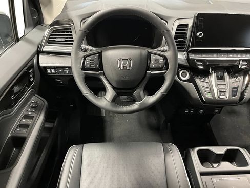 New 2026 Honda Odyssey Elite image 24