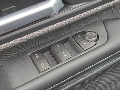 New 2026 GMC Sierra EV Elevation image 24