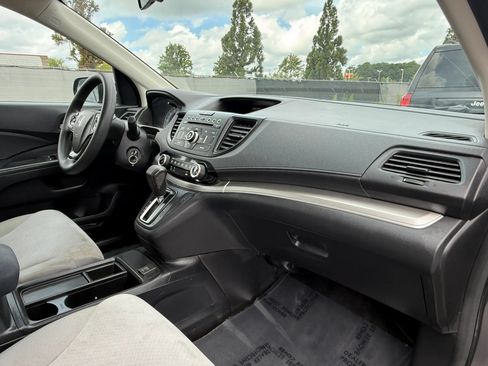 Used 2016 Honda CR-V LX image 19