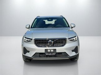 Used 2025 Volvo XC40 B5 Core w/ Protection Package Premier video 2