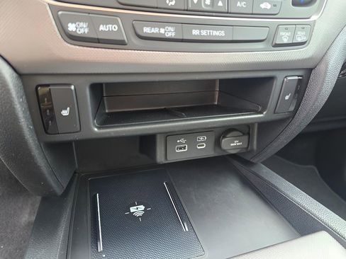 Used 2025 Honda Ridgeline RTL image 19