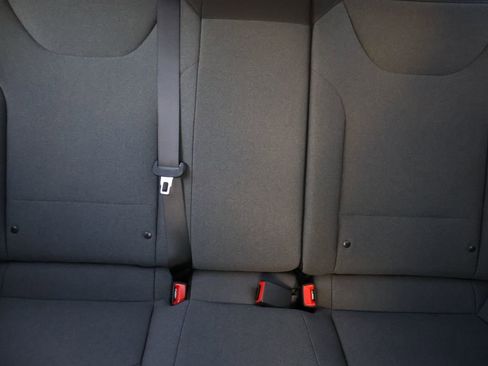 New 2025 Kia K4 LXS image 12