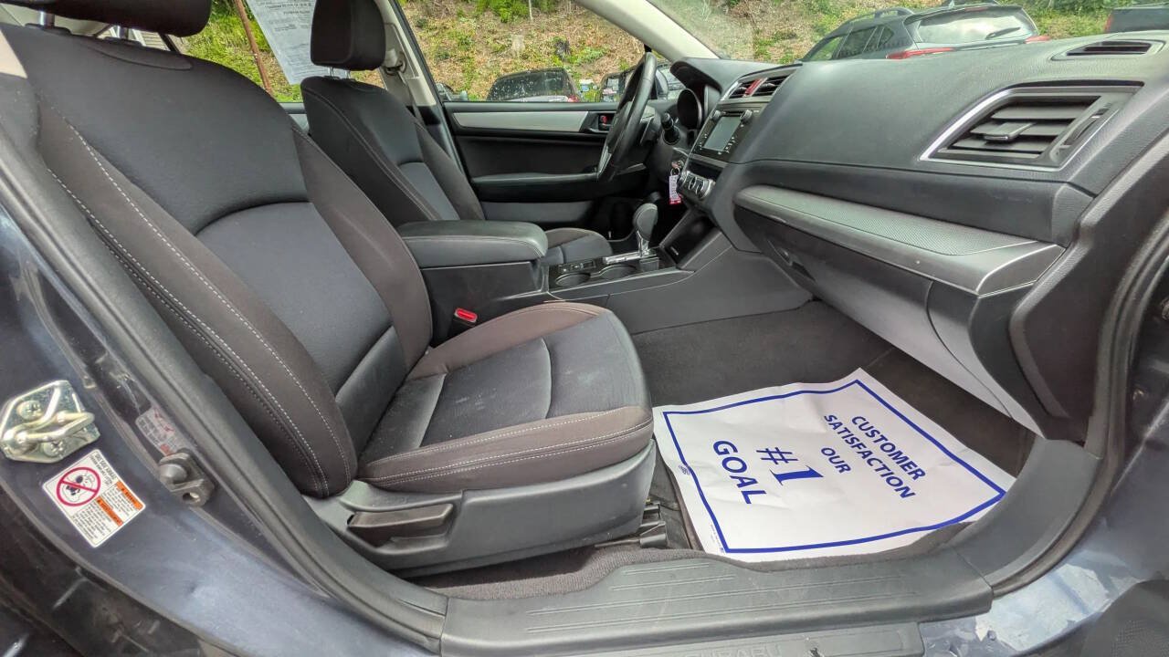 Used 2017 Subaru Legacy 2.5i w/ Alloy Wheel Package AWD/4WD image 18