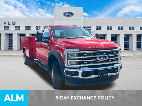 Used 2025 Ford F450 Lariat AWD/4WD image 3