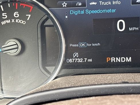 Used 2019 Ford F150 Lariat w/ Equipment Group 502A Luxury image 10