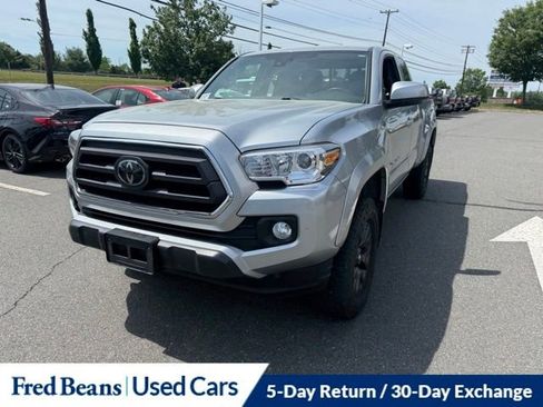Used 2022 Toyota Tacoma SR5 AWD/4WD image 20