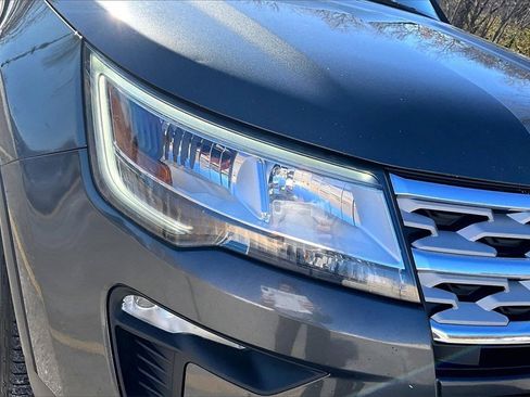 Used 2019 Ford Explorer XLT w/ Equipment Group 202A image 30