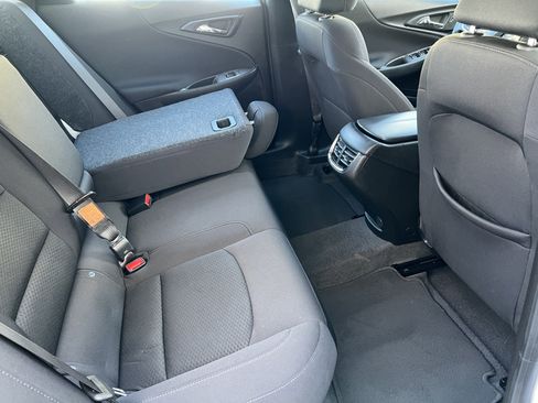 Used 2023 Chevrolet Malibu LT image 18