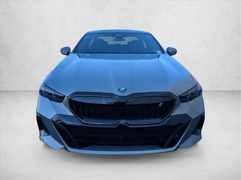 Used 2026 BMW i5 eDrive40 AWD/4WD image 5