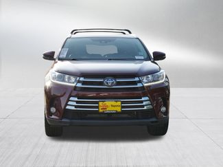 Certified 2017 Toyota Highlander Limited AWD/4WD video 2