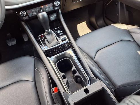 Used 2025 Jeep Compass Limited AWD/4WD image 10