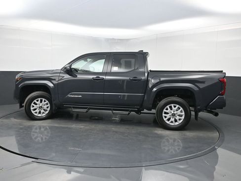 Used 2024 Toyota Tacoma SR5 image 40