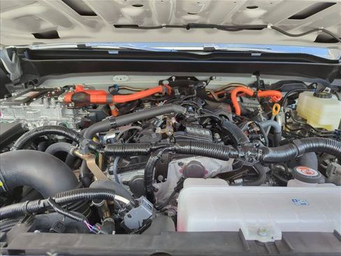 Used 2025 Toyota Tacoma TRD Off-Road AWD/4WD image 17