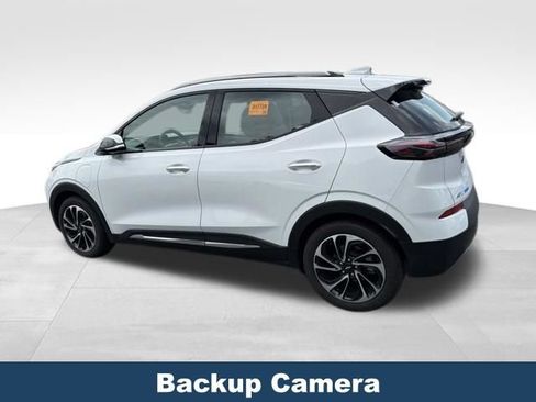 Used 2023 Chevrolet Bolt EUV Premier FWD image 5