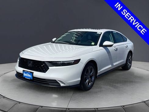 Used 2024 Honda Accord EX image 7