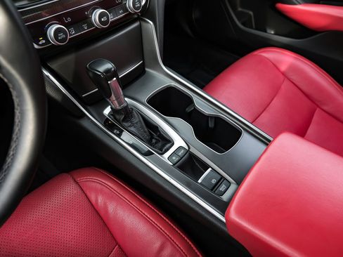 Used 2019 Honda Accord Sport image 23
