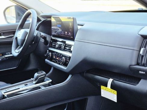 New 2026 Nissan Pathfinder Platinum w/ Cargo Package FWD image 12