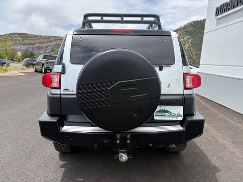 Used 2007 Toyota FJ Cruiser 4WD image 7