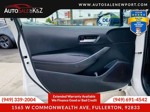 Used 2020 Toyota Corolla LE image 19