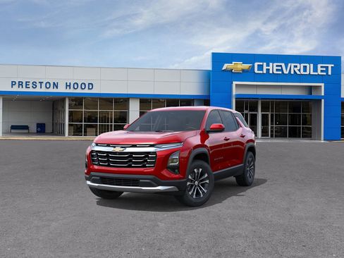 New 2026 Chevrolet Equinox LT w/ Convenience Package II image 8