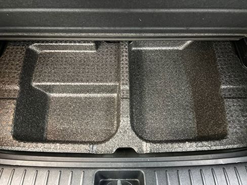 Used 2024 Kia Sportage LX image 35