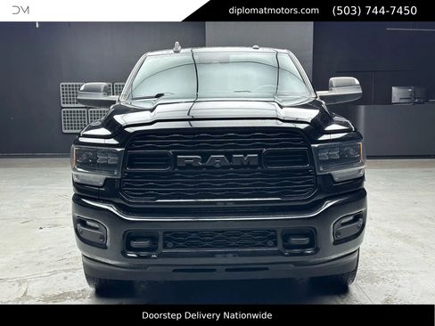 Used 2020 RAM 3500 Limited image 11