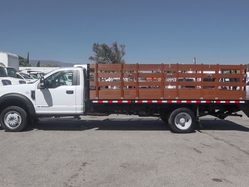 Used 2021 Ford F550 4x4 Regular Cab Super Duty image 5
