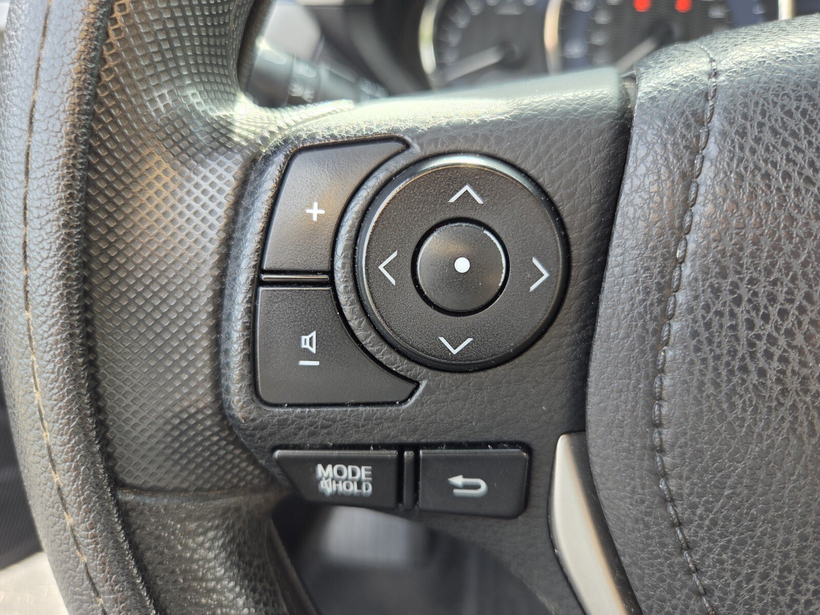 Used 2016 Toyota Corolla LE FWD image 21