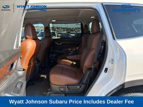 Used 2025 Subaru Ascent Touring AWD/4WD image 32