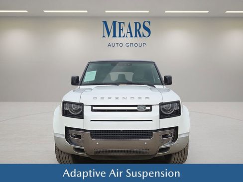 Used 2023 Land Rover Defender 130 First Edition image 9