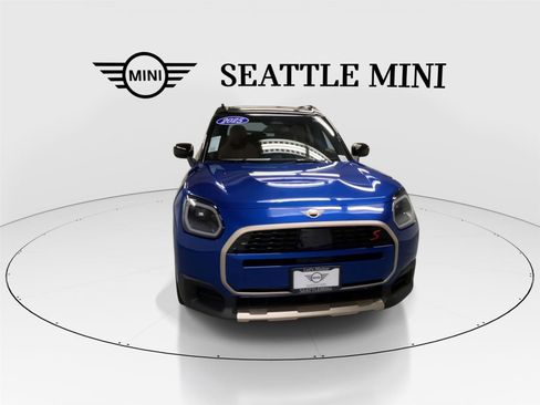 Certified 2025 MINI Cooper Countryman S image 3
