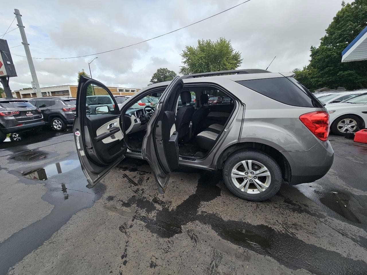 Used 2012 Chevrolet Equinox LT AWD/4WD image 23