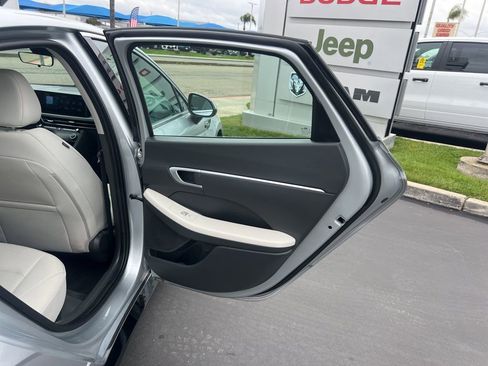 Used 2025 Hyundai Sonata SEL image 39