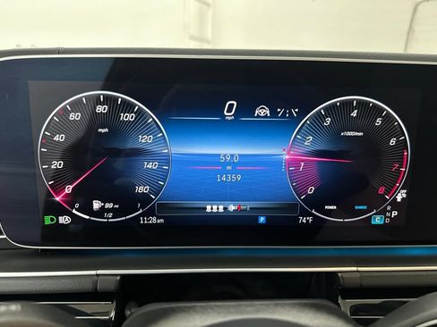 Used 2025 Mercedes-Benz GLE 450 4MATIC Coupe image 16