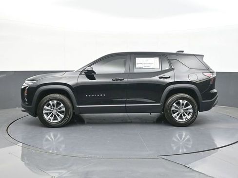 New 2026 Chevrolet Equinox LT w/ Safety and Technology Package FWD image 8