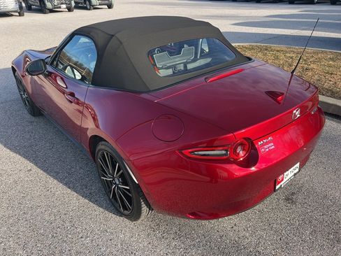 Used 2024 MAZDA MX-5 Miata Grand Touring w/ Appearance Package image 6